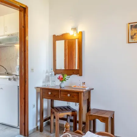 Mires House Side First Floor 8