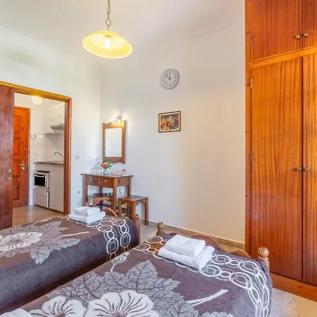 Apartament Mires House Side First Floor 8