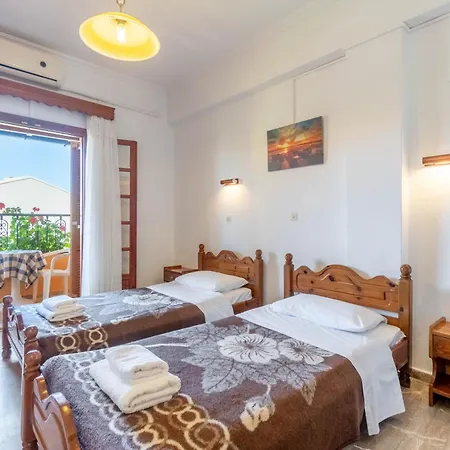 Mires House Side First Floor 8 Apartament *