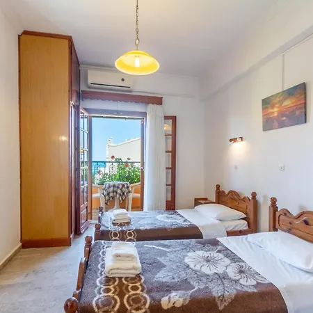 Mires House Side First Floor 8 *