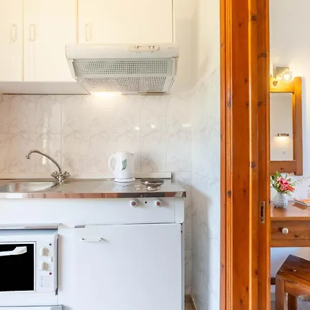 Apartment Mires House Side First Floor 8 Agios Gordios (Corfu)